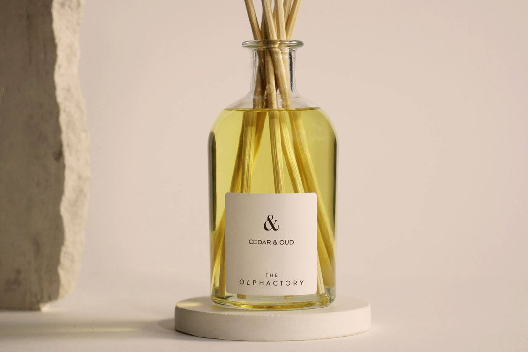 SEVENREEDS - Diffusore per Ambiente con Bastoncini al Cedro e Oud 250ml