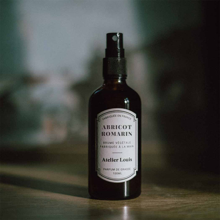 Atelier Louis -  Spray Vegetale per Ambiente Albicocca & Rosmarino 100ml